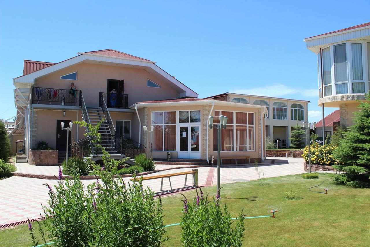 Zlata Inn Tamchy Exterior foto